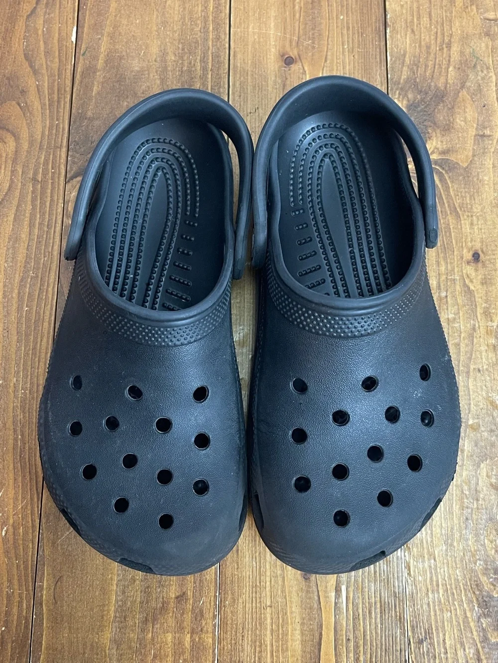 Crocs black foam clogs kids size 3